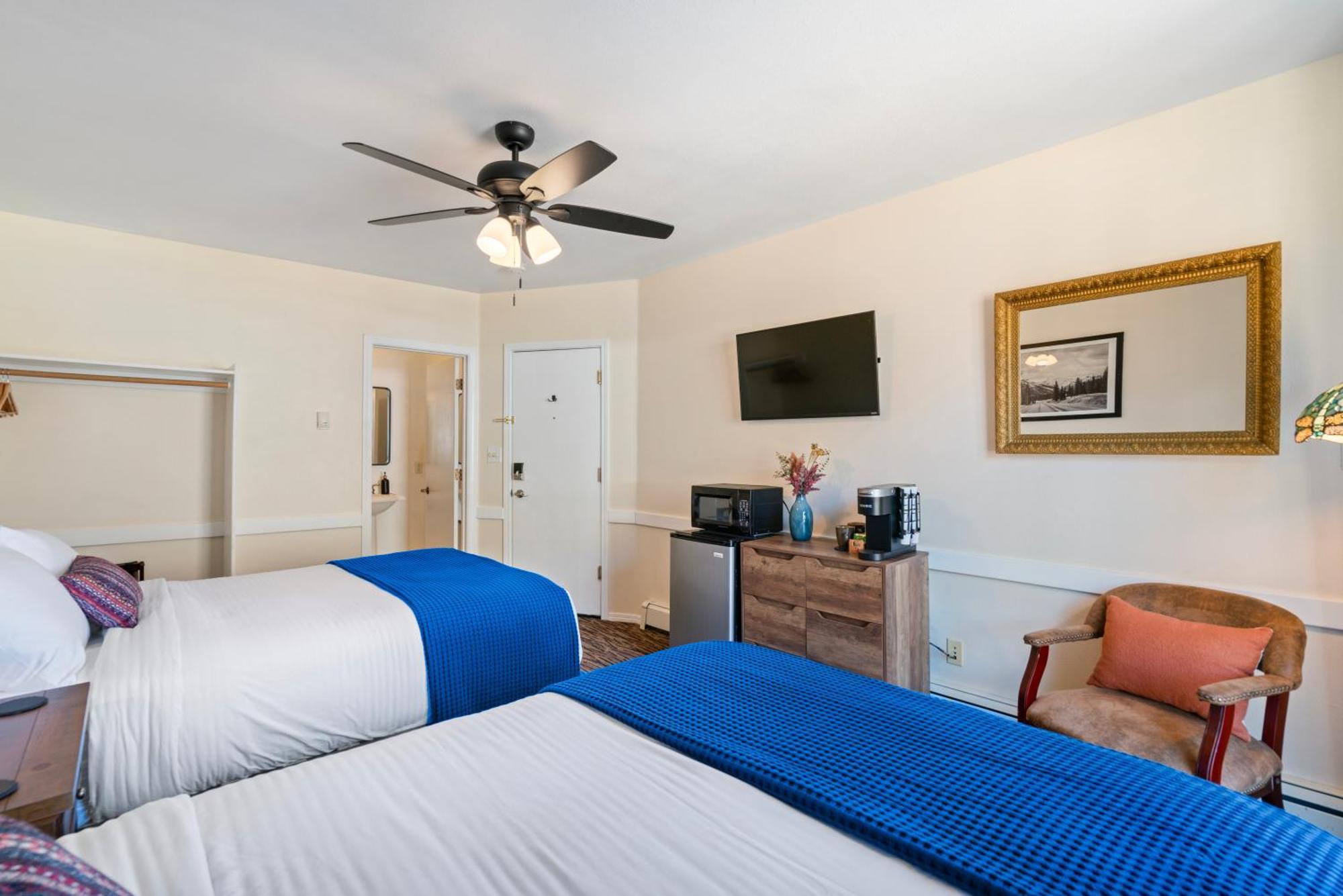 The Bent Elbow Hotel Silverton Bagian luar foto